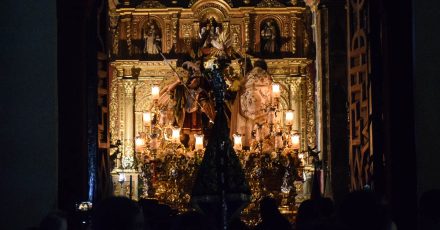 Sábado Santo 2025: Siempre diferente junto al Sagrado Decreto