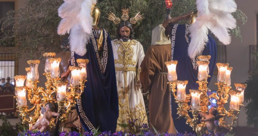 Miércoles Santo 2026 tras la Hermandad de Los Panaderos